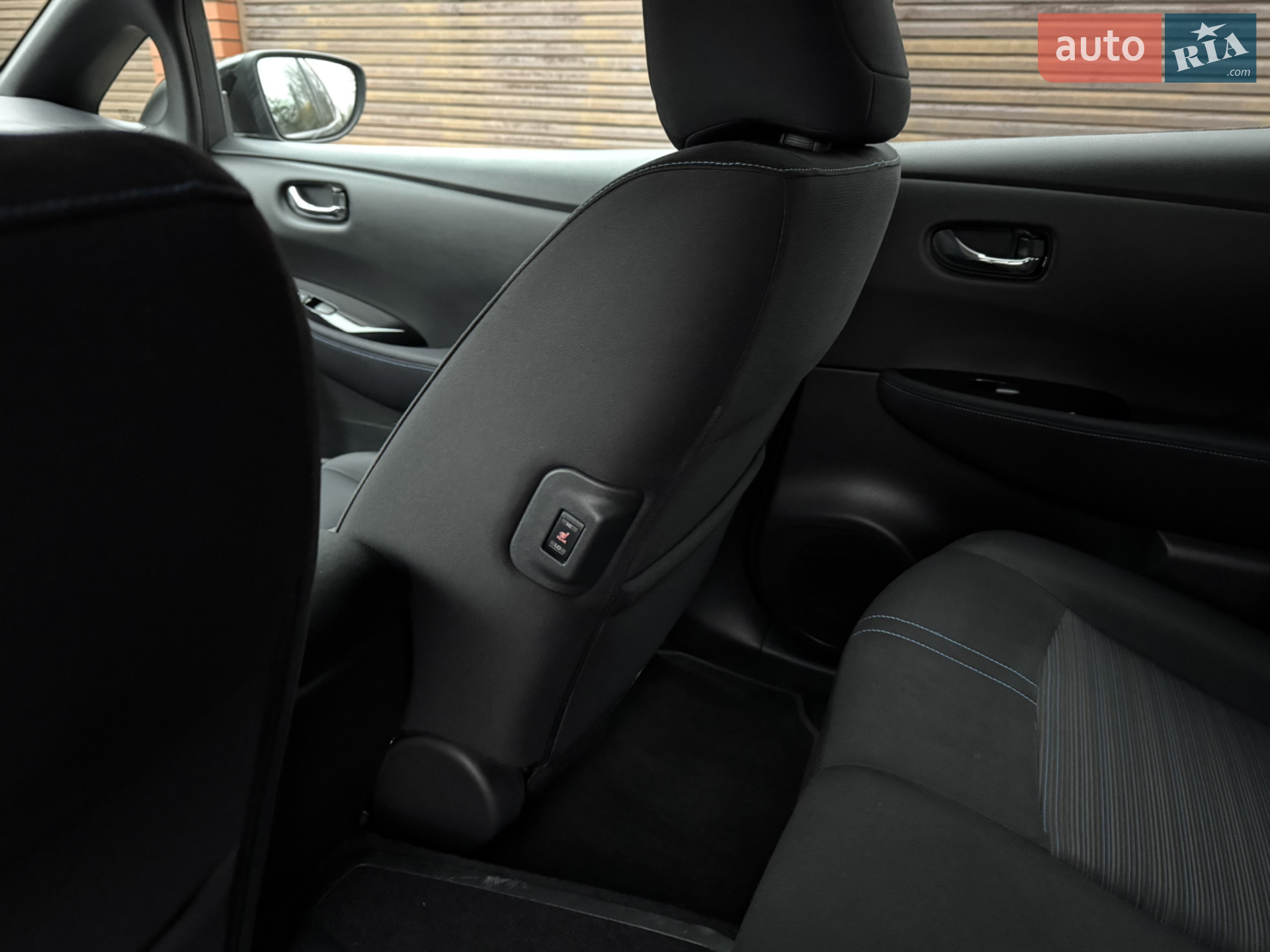 2019 Nissan Leaf - мініатюра 16