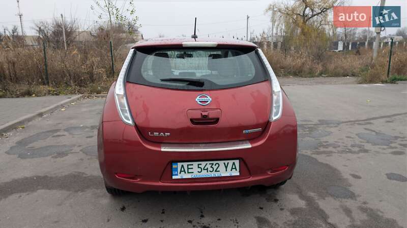 Хетчбек Nissan Leaf 2014 в Дніпрі фото 5 Хетчбек Nissan Leaf 2014 в Дніпрі