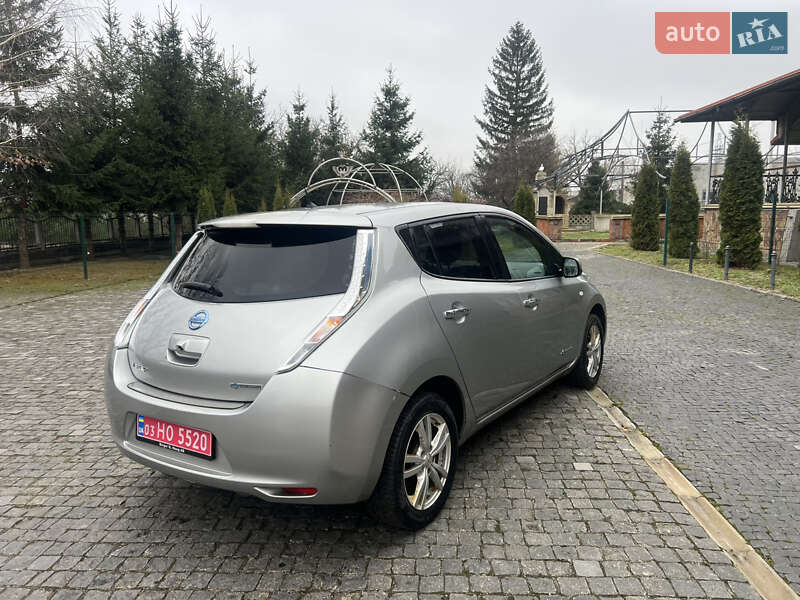 Хэтчбек Nissan Leaf 2016 в Золочеве
