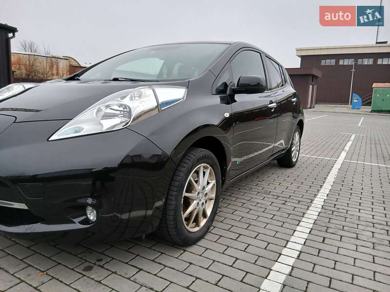 Nissan Leaf 2014