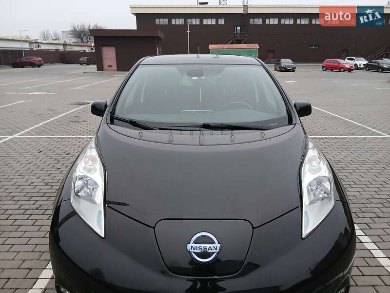 Хетчбек Nissan Leaf 2014 в Черкасах