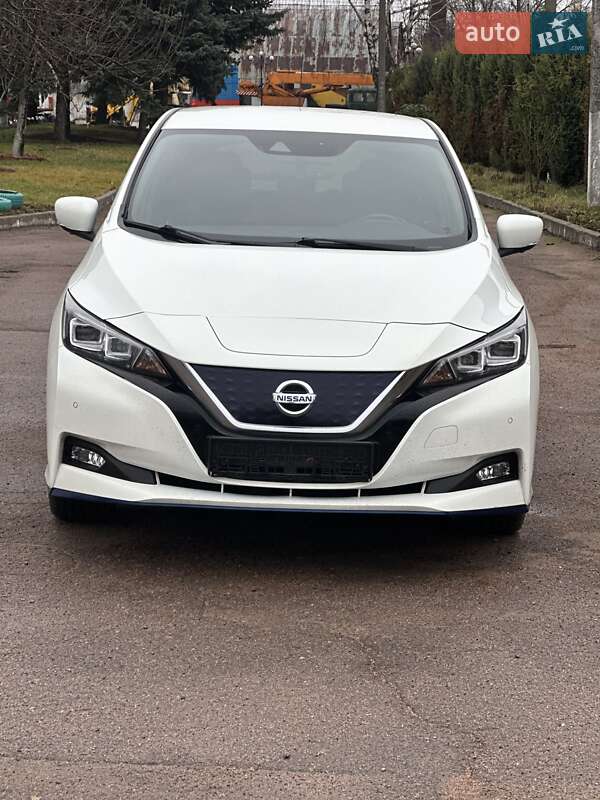 Хэтчбек Nissan Leaf 2020 в Житомире