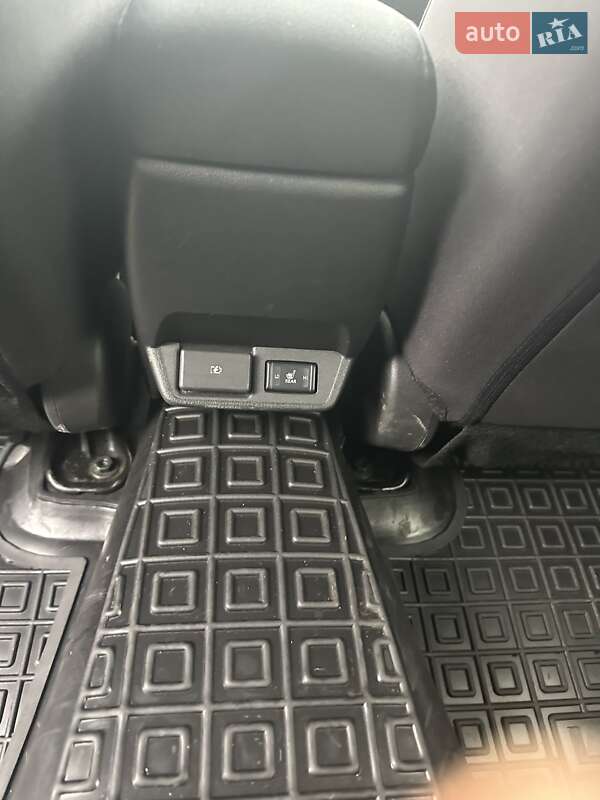 Хэтчбек Nissan Leaf 2020 в Житомире