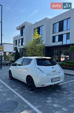 Хетчбек Nissan Leaf 2017 в Ужгороді