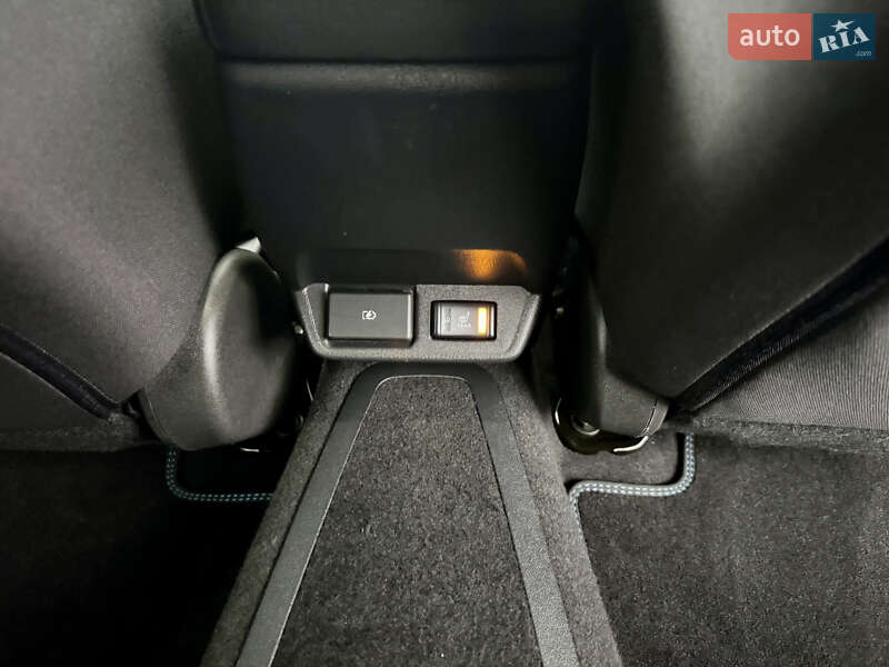 Хэтчбек Nissan Leaf 2021 в Броварах