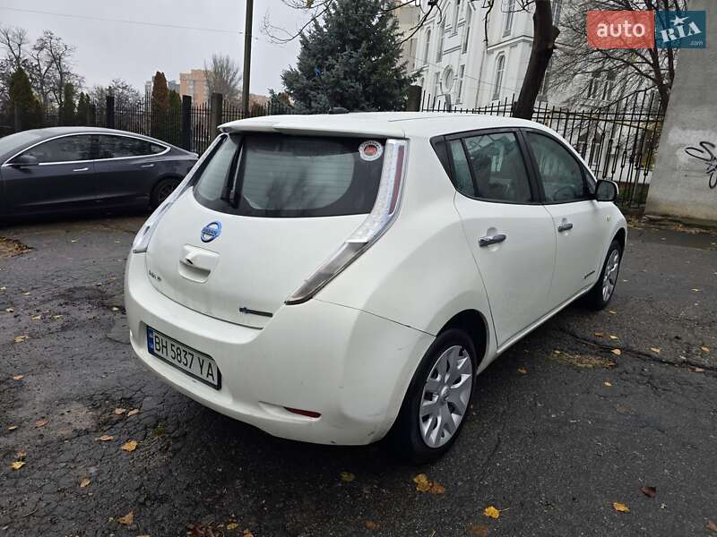 Хэтчбек Nissan Leaf 2013 в Одессе фото 4 Хэтчбек Nissan Leaf 2013 в Одессе