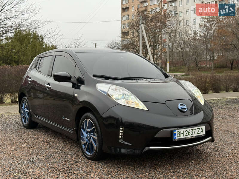 Хэтчбек Nissan Leaf 2017 в Белгороде-Днестровском