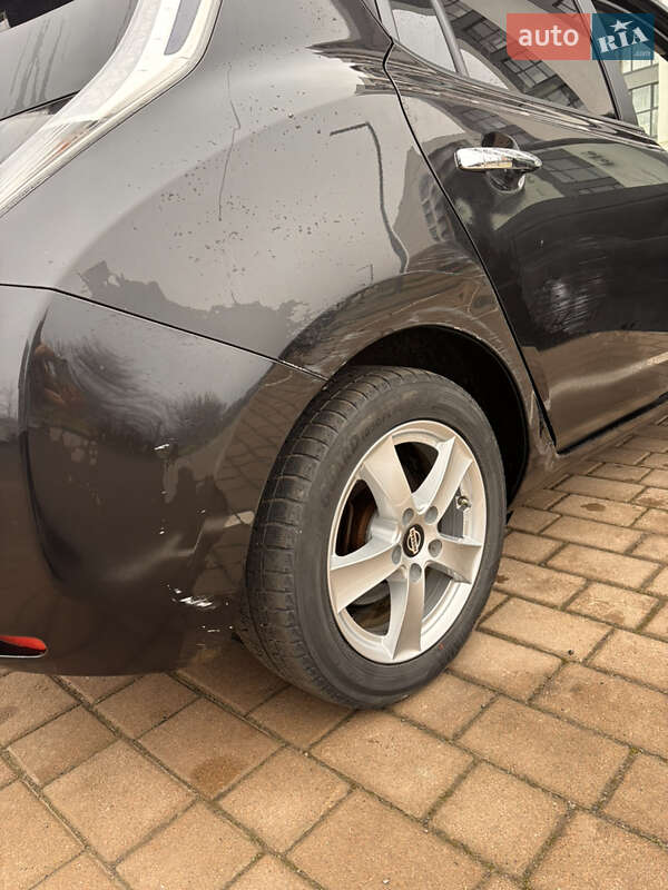 Хэтчбек Nissan Leaf 2017 в Луцке фото 10 Хэтчбек Nissan Leaf 2017 в Луцке