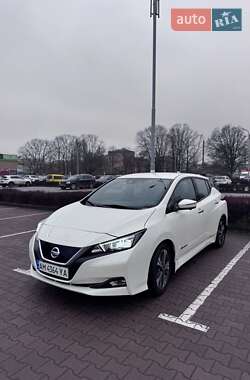 Хетчбек Nissan Leaf 2018 в Житомирі