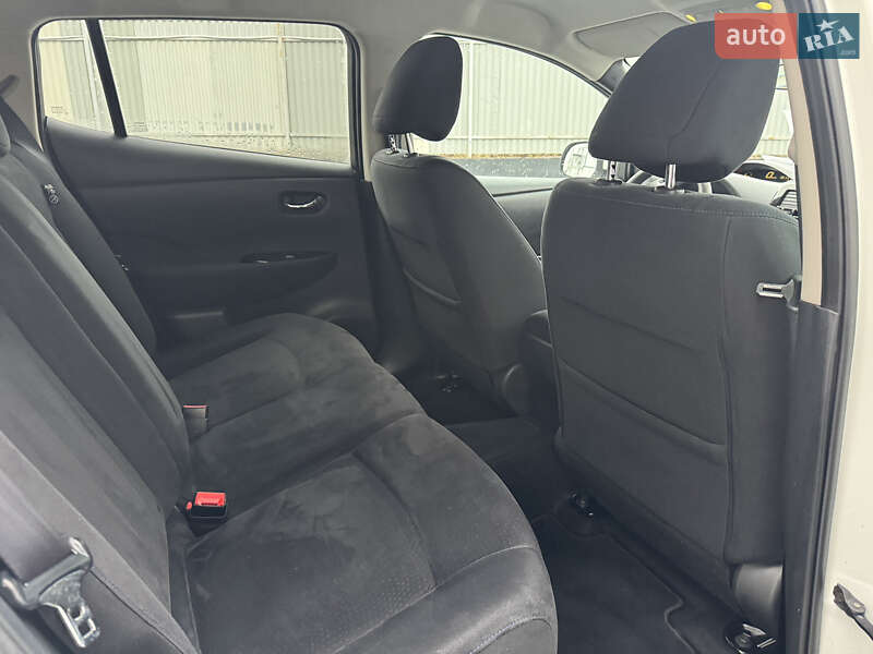 Хэтчбек Nissan Leaf 2015 в Виннице фото 13 Хэтчбек Nissan Leaf 2015 в Виннице