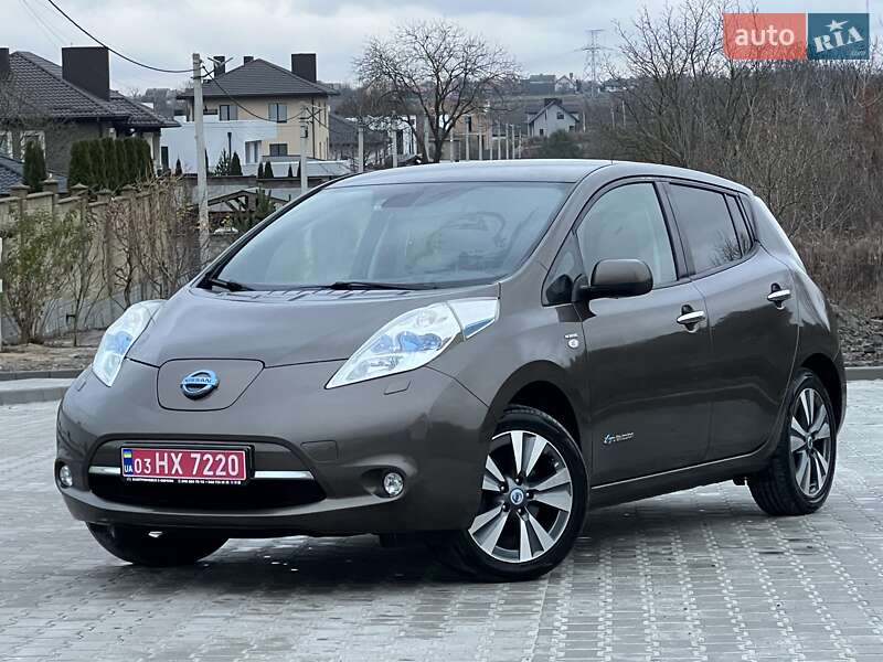 Хэтчбек Nissan Leaf 2017 в Ровно