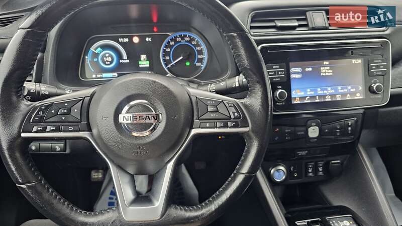 Хэтчбек Nissan Leaf 2018 в Киеве фото 9 Хэтчбек Nissan Leaf 2018 в Киеве