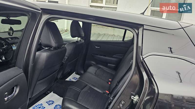 Хэтчбек Nissan Leaf 2018 в Киеве фото 12 Хэтчбек Nissan Leaf 2018 в Киеве