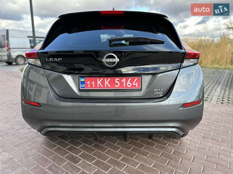 Хетчбек Nissan Leaf 2023 в Рівному