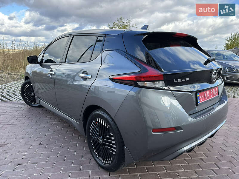 Хетчбек Nissan Leaf 2023 в Рівному