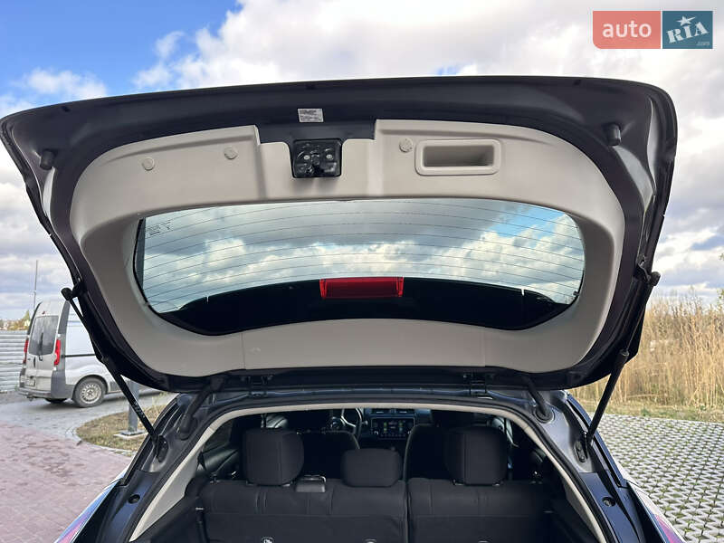 Хетчбек Nissan Leaf 2023 в Рівному