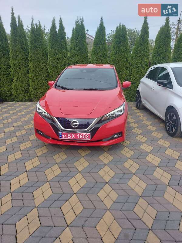Хетчбек Nissan Leaf 2021 в Білгороді-Дністровському