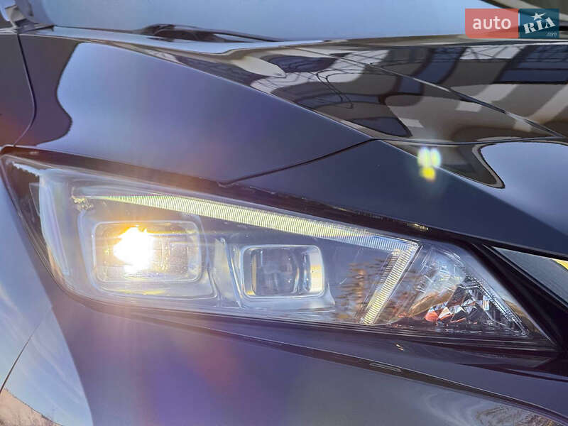 Хэтчбек Nissan Leaf 2020 в Стрые фото 11 Хэтчбек Nissan Leaf 2020 в Стрые