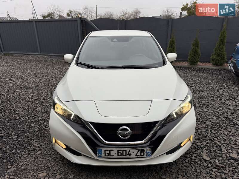 Хэтчбек Nissan Leaf 2021 в Луцке