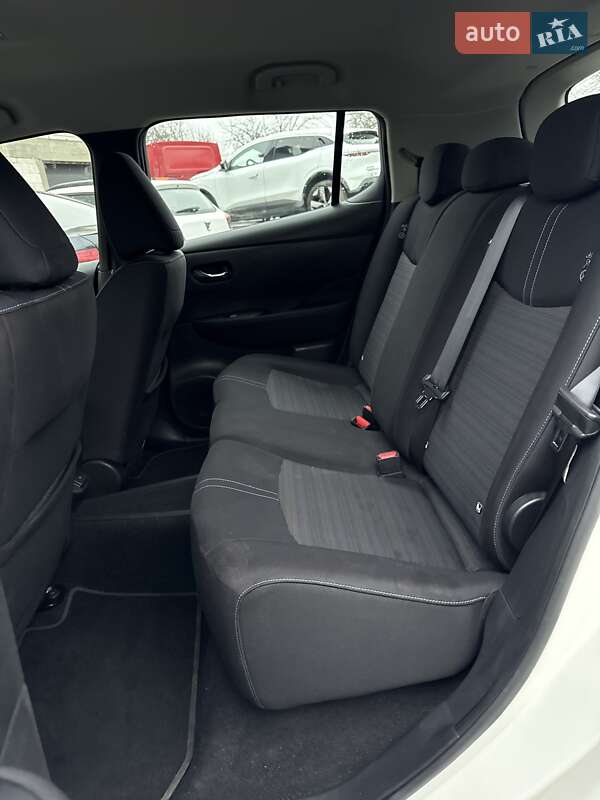 Хэтчбек Nissan Leaf 2021 в Луцке