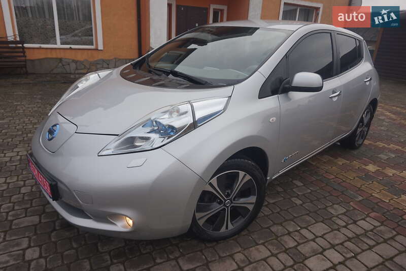 Хетчбек Nissan Leaf 2011 в Самборі фото 14 Хетчбек Nissan Leaf 2011 в Самборі