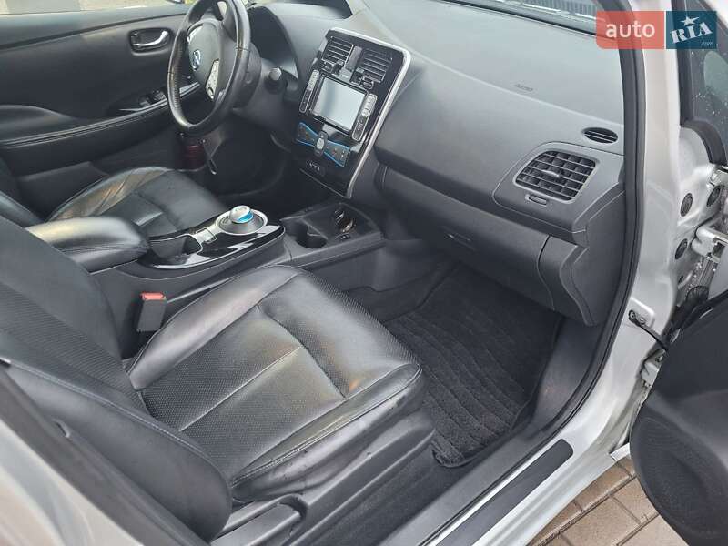 Хэтчбек Nissan Leaf 2014 в Киеве фото 14 Хэтчбек Nissan Leaf 2014 в Киеве