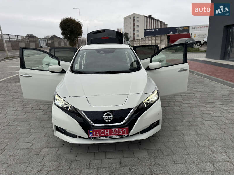 Хетчбек Nissan Leaf 2019 в Івано-Франківську