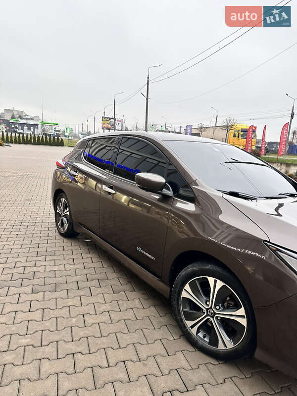 Хэтчбек Nissan Leaf 2018 в Черновцах фото 4 Хэтчбек Nissan Leaf 2018 в Черновцах