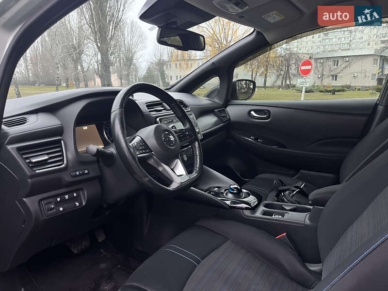 Хэтчбек Nissan Leaf 2018 в Кременчуге фото 7 Хэтчбек Nissan Leaf 2018 в Кременчуге