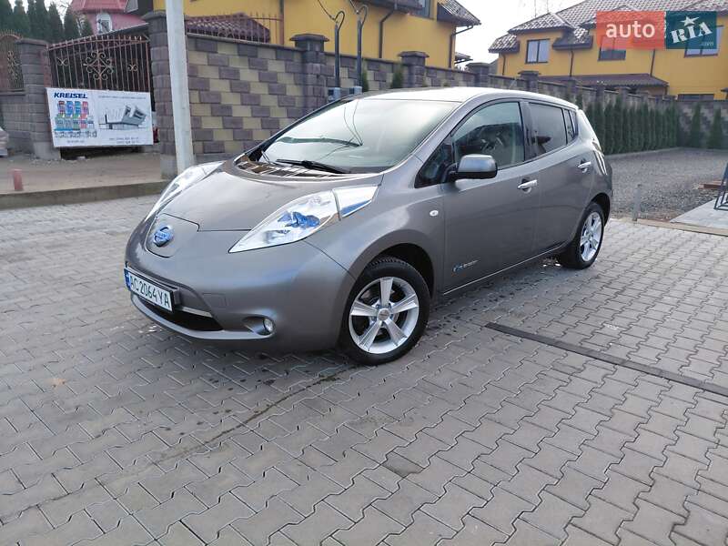 Nissan Leaf 2014