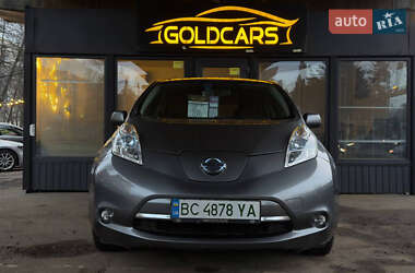 Хэтчбек Nissan Leaf 2014 в Львове