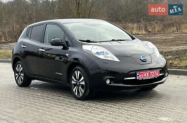 Хетчбек Nissan Leaf 2015 в Рівному