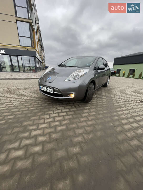 Хетчбек Nissan Leaf 2015 в Луцьку фото 5 Хетчбек Nissan Leaf 2015 в Луцьку