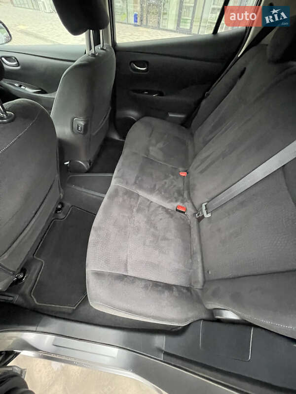 Хетчбек Nissan Leaf 2015 в Луцьку фото 12 Хетчбек Nissan Leaf 2015 в Луцьку