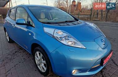 Хетчбек Nissan Leaf 2012 в Дніпрі
