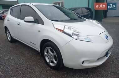 Хетчбек Nissan Leaf 2014 в Шептицькому