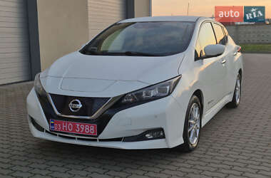 Хэтчбек Nissan Leaf 2018 в Радехове