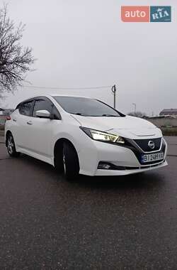 Хэтчбек Nissan Leaf 2020 в Кременчуге