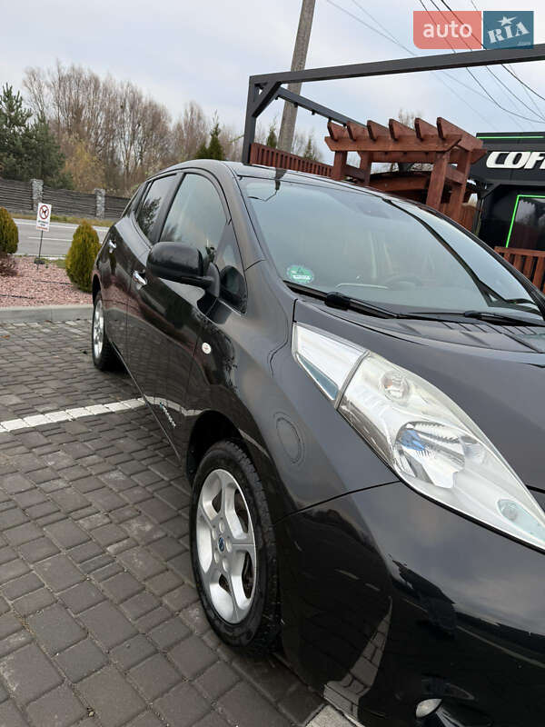 Хэтчбек Nissan Leaf 2014 в Звягеле