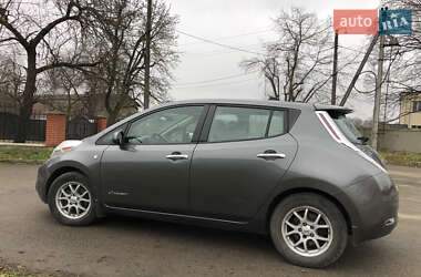 Хетчбек Nissan Leaf 2017 в Івано-Франківську