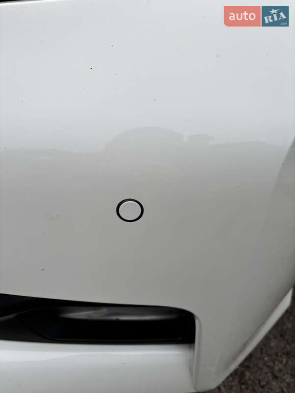 Хэтчбек Nissan Leaf 2020 в Черкассах