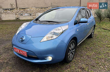 Хэтчбек Nissan Leaf 2013 в Луцке