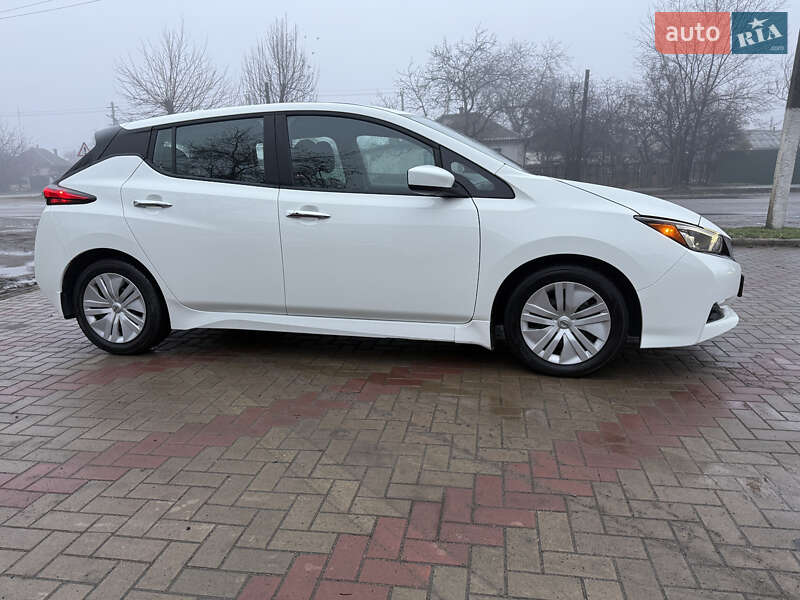 Хэтчбек Nissan Leaf 2022 в Днепре фото 6 Хэтчбек Nissan Leaf 2022 в Днепре