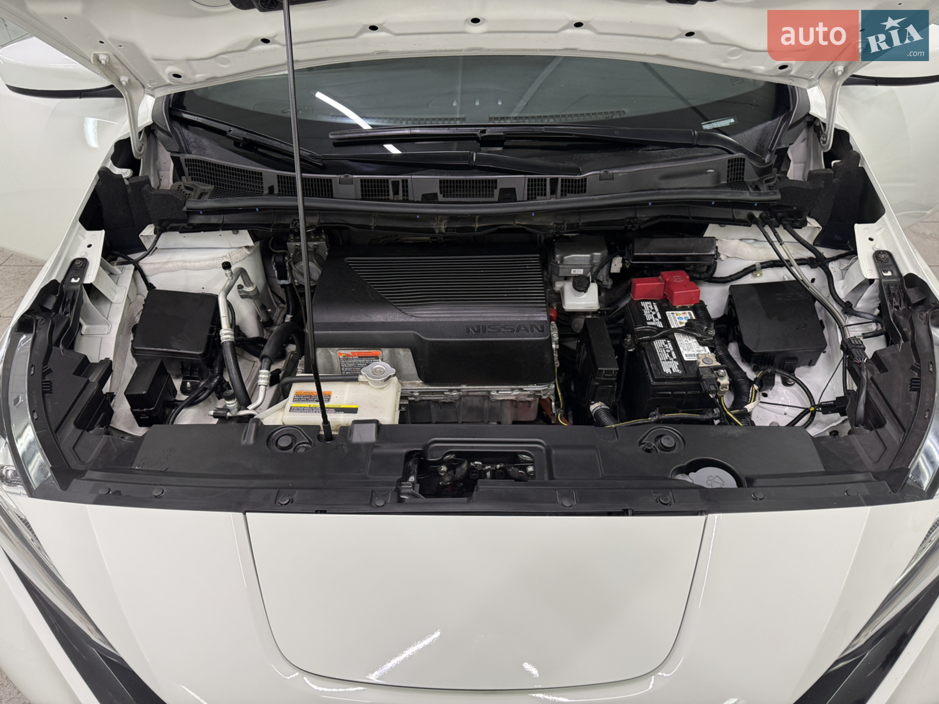 2022 Nissan Leaf - мініатюра 12