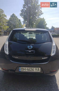 Хэтчбек Nissan Leaf 2014 в Одессе