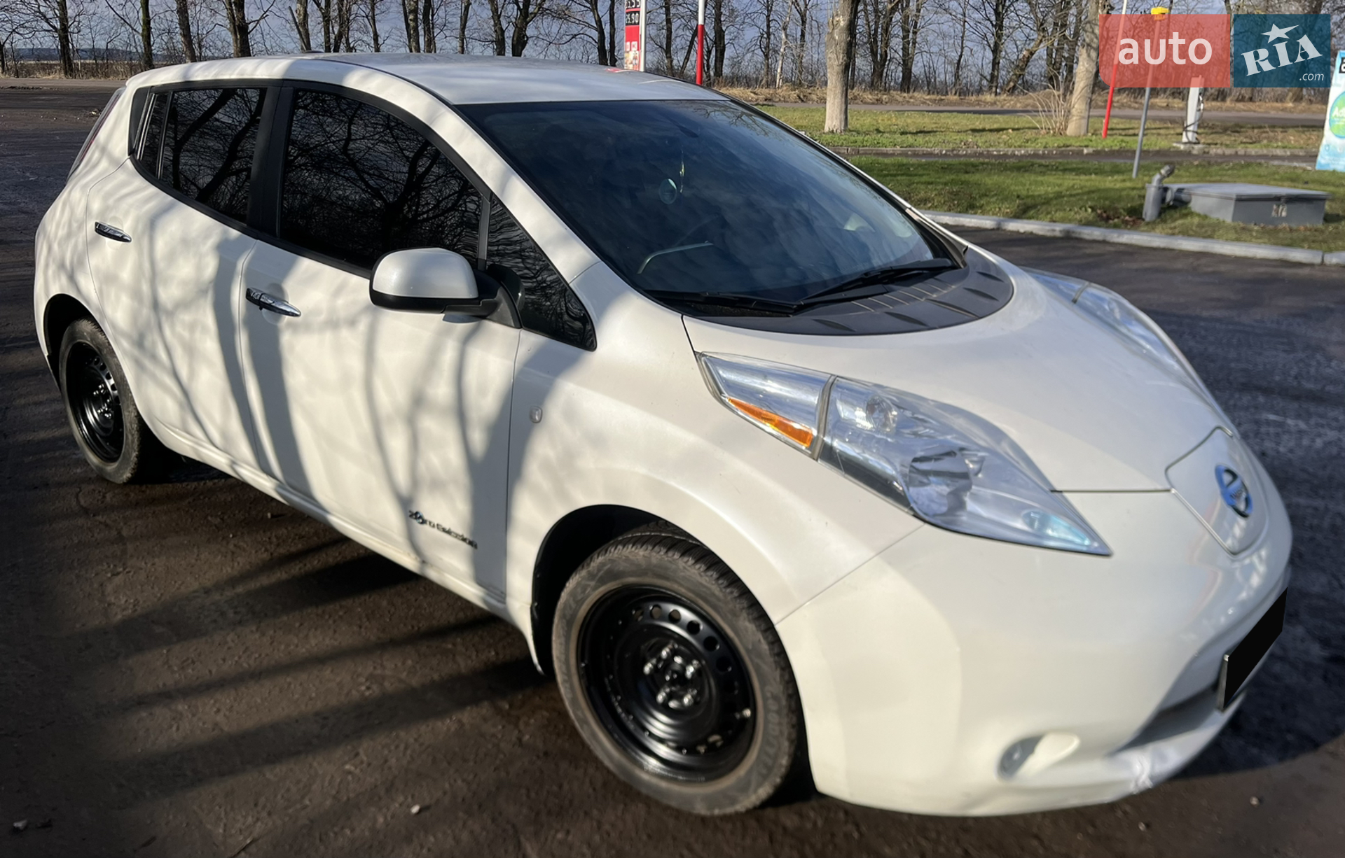 2015 Nissan Leaf - мініатюра 13