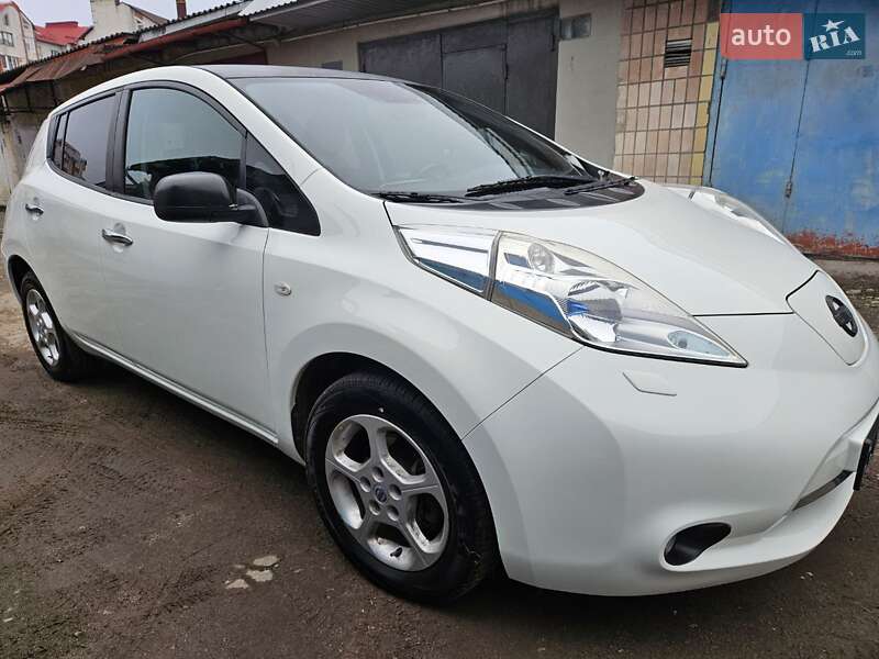 Nissan Leaf 2013