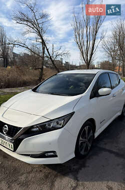 Хетчбек Nissan Leaf 2019 в Кропивницькому