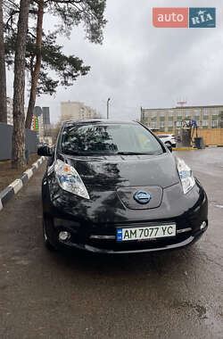 Хэтчбек Nissan Leaf 2016 в Житомире