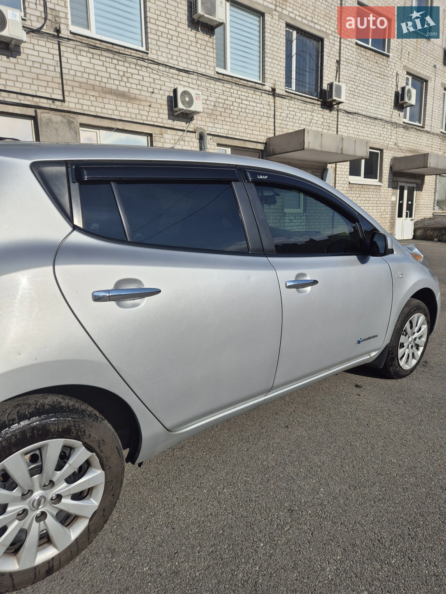 2013 Nissan Leaf - мініатюра 10